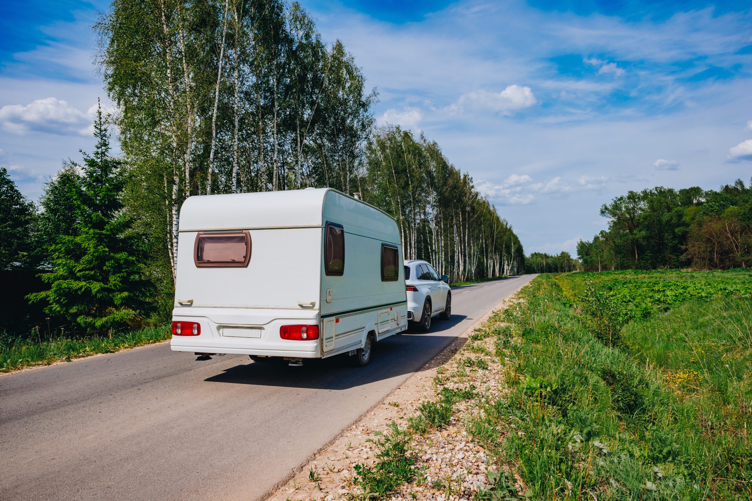 Three things to check when traveling with a trailer. Euromaster